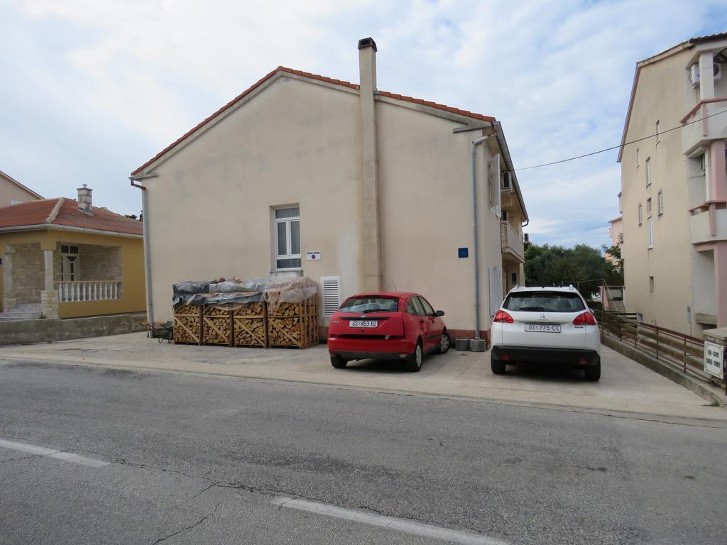 Guest House Miro Novaglia Esterno foto